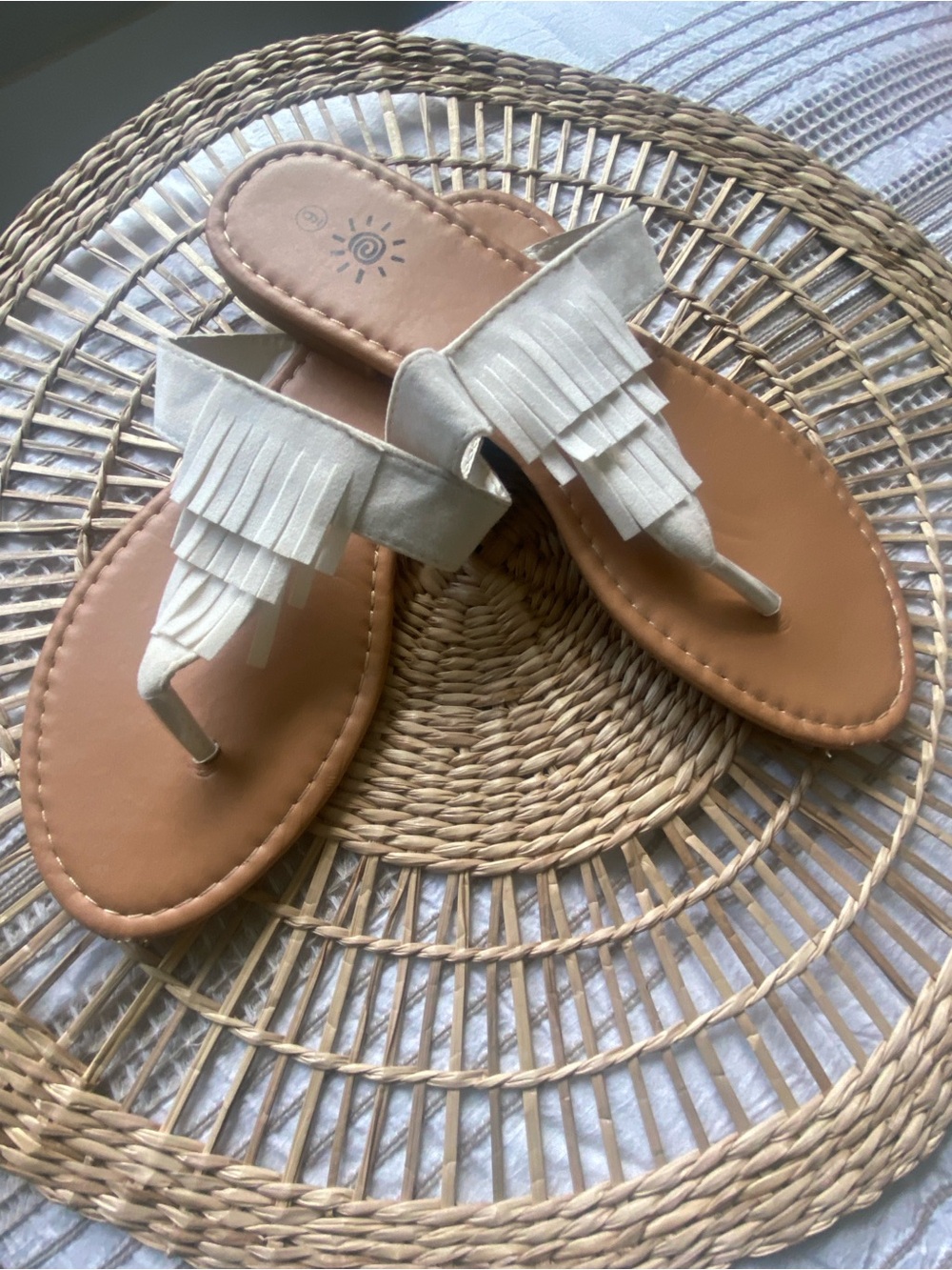 Fringe Thong Sandals - Taupe/Beige Women’s Summer Flip Flops